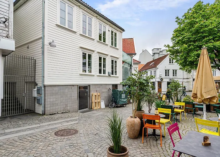 Charming Rooftop Apartment In Heart Of Stavanger